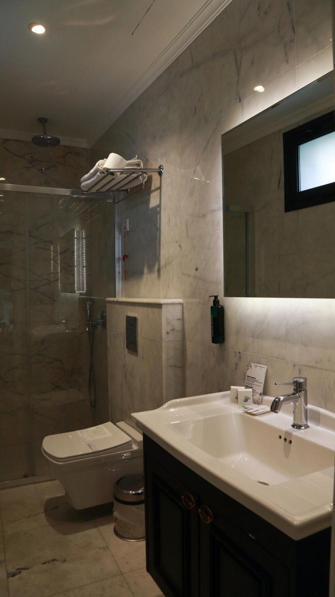 Dbd Hotel Bayrakli Izmir Exteriör bild